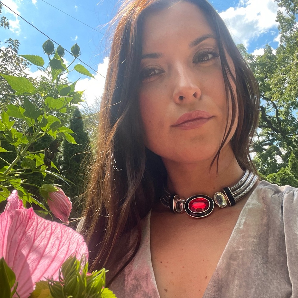 Meet your Posher, Nicole